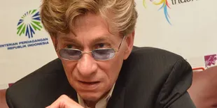 Bobby Caldwell Main di JJF Demi Uang