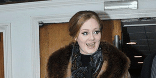 Kalahkan Muse, Adele Isi Soundtrack James Bond?