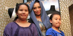 Reza Minta Wartawan Tak Ganggu Angie