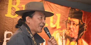 Sujiwo Tejo: Semua Orang Mencari Atasan Angie