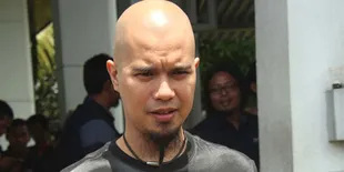 Ahmad Dhani: Saya Lebih Pengalaman Dari Depe