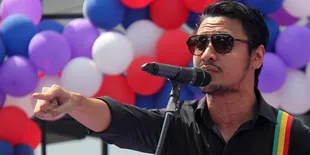Ello: Gue Dukung Kenaikan Harga BBM