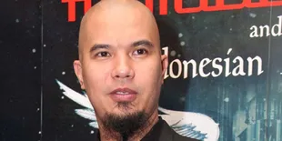 Ahmad Dhani Tak Pernah Pakai Smartphone