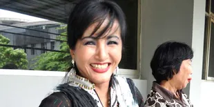 Hakim Minta Machica Mochtar Cabut Permohonan