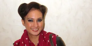 Nadine Chandrawinata: Wanita Modern Harus Pintar Dari Dalam