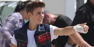 Justin Bieber Punya Selingkuhan Mirip Selena Gomez?