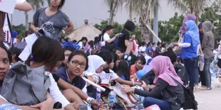 Antrian Gate Super Junior SS4 INA Day 3 Disambut Angin Kencang