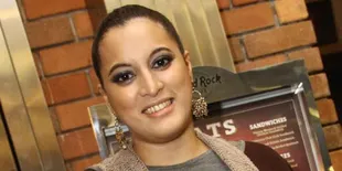 Obati Patah Hati, Jane Shalimar Ikut Kegiatan Sosial?