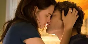 Wow, Adegan Ranjang 'BREAKING DAWN' Banyak Kena Sensor!