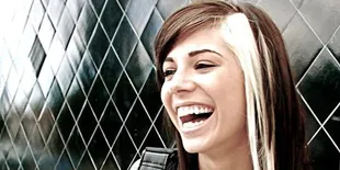 Christina Perri Ungkapkan Isi Hati di Indonesia dan Singapura