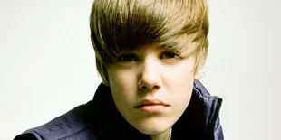 'BRIDESMAIDS' Atau 'THE HUNGER GAMES', Justin Bieber Pilih Mana?