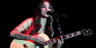 Siapa Inspirasi Christina Perri Selain Jason Mraz?