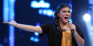 'I Wanna Dance With Somebody' Ala Regina Idol, So Sweet!