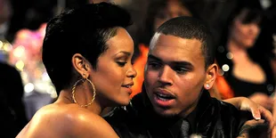 Pesta Bareng, Rihanna - Chris Brown Makin Mesra