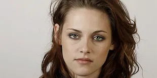 Kristen Stewart, Aktris Tanpa Ekspresi?