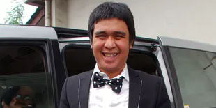 Bayaran Mahal, Salah Satu Identitas Olga Syahputra?