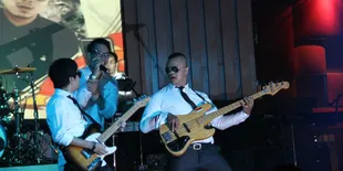 Dapat 3 Nominasi di AMI 2012, Twentyfirst Night Shock!