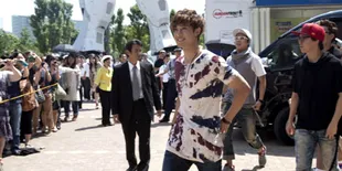 Luncurkan Single Heat, Kim Hyun Joong Gelar Konser Gerilya