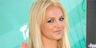 Luka Misterius di Kaki Britney Spears