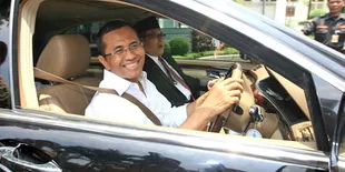 Presiden SBY Ikut Memesan Mobnas Sport Listrik?