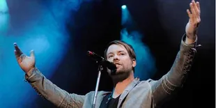 David Cook Siapkan Kejutan di Konser