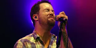 Finalis Indonesian Idol Buka Konser David Cook