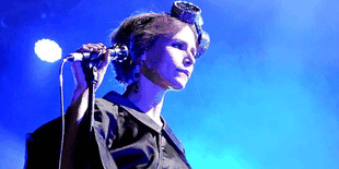 Fans Luar Biasa, Nina Persson Ingin Tinggal Lebih Lama di Indonesia