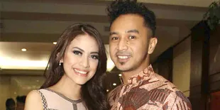 Lebaran, Giring Nidji - Cynthia di London