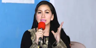 Lebaran, Venna Melinda Sowan ke SBY, Baru ke Orang Tua