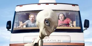 10 Film tentang Alien yang Hidup di Bumi, Ada yang Menyamar Jadi Manusia