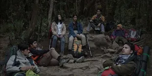 10 Rekomendasi Film Bertema Gunung dan Pendakian yang Memacu Adrenalin