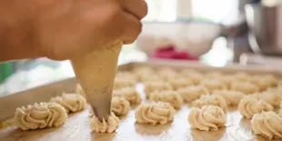 10 Resep Kue Semprit yang Simpel, Menarik Jadi Hidangan Lebaran