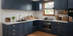 11 Inspirasi Warna Kitchen Set, Modern dari Putih sampai Navy