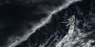 14 Rekomendasi Film Bertema Pelaut dan Petualangan Samudra, Penuh Aksi hingga Kisah Bertahan Hidup