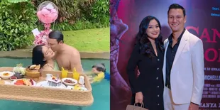 15 Tahun Pernikahan, Ini 7 Potret Kebersamaan Titi Kamal dan Christian Sugiono yang Romantis Terus - bak Masih Pacaran