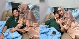 2 Potret Vidi Aldiano Kembali Jalani 'Spa Day' Ditemani Sang Mama, Sempat  Anxious Sebelum Lakukan Pet Scan