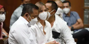 20 Tahun Bekerja di Keluarga Bakrie, Segini Gaji Sopir Nia Ramadhani dan Ardi