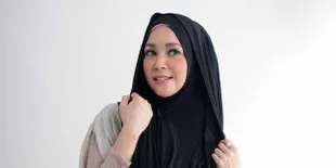 2017, Maia Estianty Diramalkan Menikah Lagi dan Dhani Minta Maaf