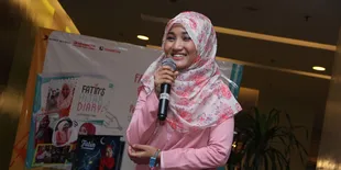 3 Hal Yang Dihindari Fatin Ketika Mengenakan Hijab