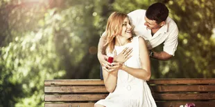 3 Lagu K-Pop Romantis yang Cocok Diputar Saat Melamar Si Dia, Bisa Dijadikan Inspirasi, Lho