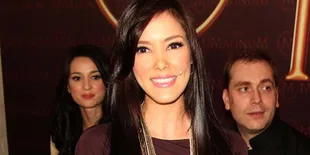 3 Tahun Jadi Duta Produk Taiwan, Cathy Sharon Didukung Suami