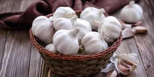 31 Manfaat Bawang Putih, Obati Jerawat Sampai Dongkrak Imunitas