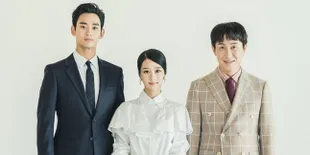 4 Adegan Terbaik Drama Hits Kim Soo Hyun 'IT'S OKAY NOT TO BE OKAY' Versi Penulis Skenario