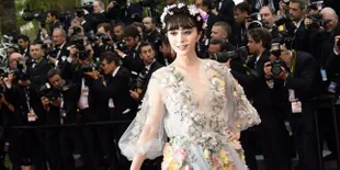 4 Hari di 'Cannes', Fan Bingbing Pamer Dress Mewah Luar Biasa