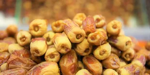 4 Resep Olahan Kurma untuk Takjil Buka Puasa, Mudah Dibuat Sambil Ikutan KapanLagi Buka Bareng