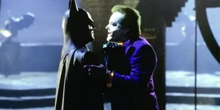 'THE DARK KNIGHT RISES' Kalah Laris Dari 'BATMAN' ?