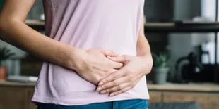 5 Alasan Kenapa Perut Cepat Kenyang Ketika Berbuka Puasa