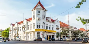 5 Destinasi Amazing yang Bisa Kamu Kunjungi Saat Traveling ke Surabaya