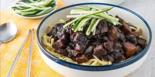 5 Jenis Mie Khas Korea Selatan yang Wajib Dicoba, Biar Vibes Nonton Drakor Makin Terasa