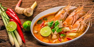 5 Makanan Ini Langganan Muncul di Drama Thailand: Tom Yum - Pad Thai